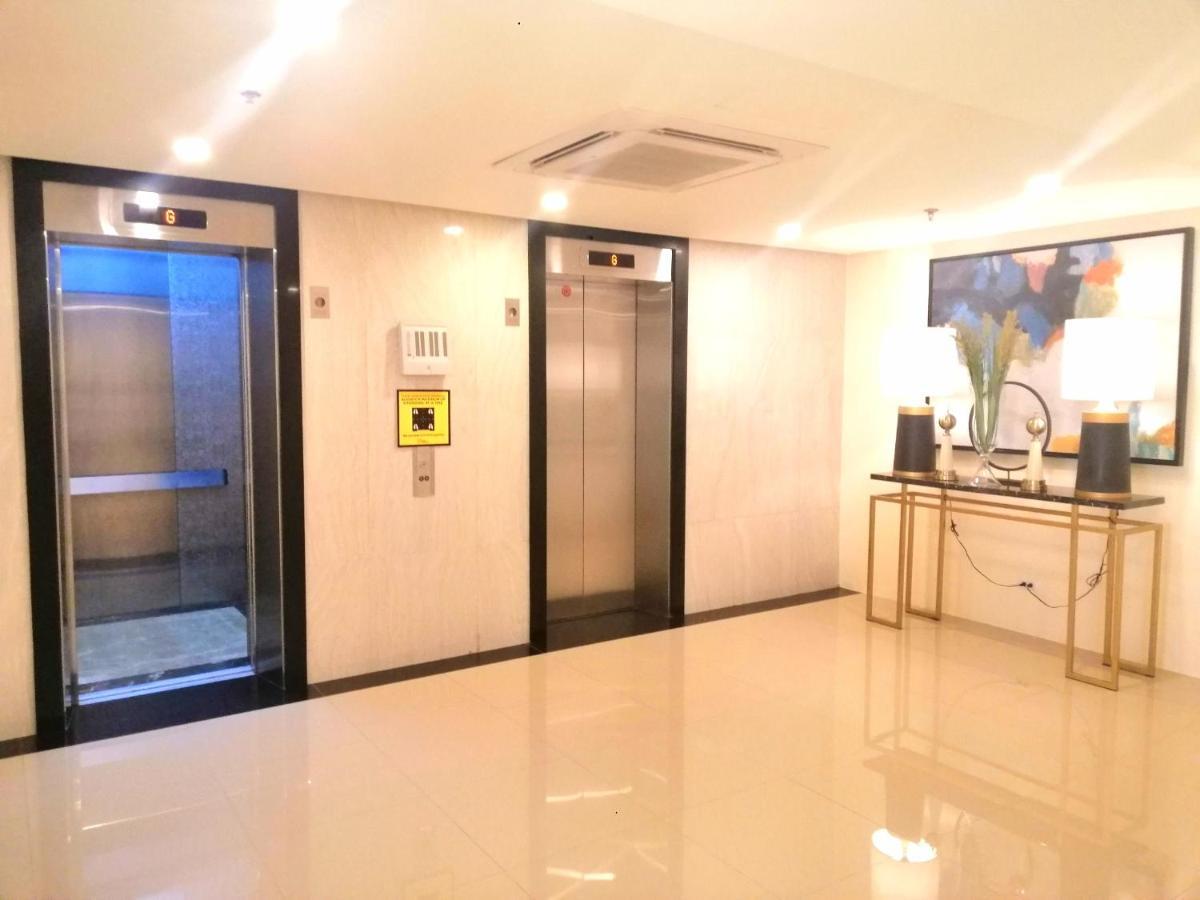Studio Unit One Madison Megaworld