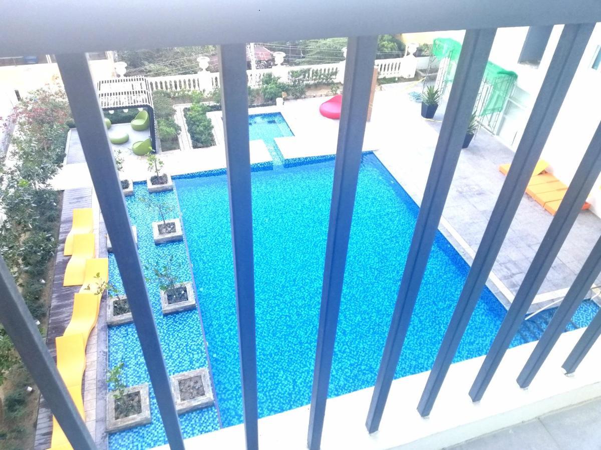 Studio Unit One Madison Megaworld Apartment Iloilo City